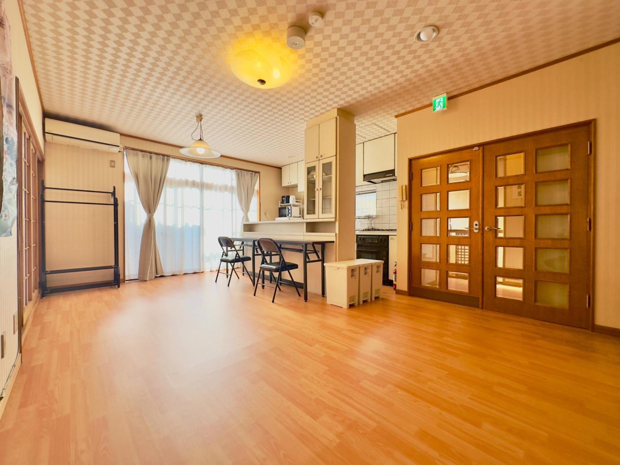 Family Or Business Travel 20 Percent Off 20 Guests 144sqm Free Ikebukuro Shuttle 2 Kitchens Bathrooms 4 Bedrooms